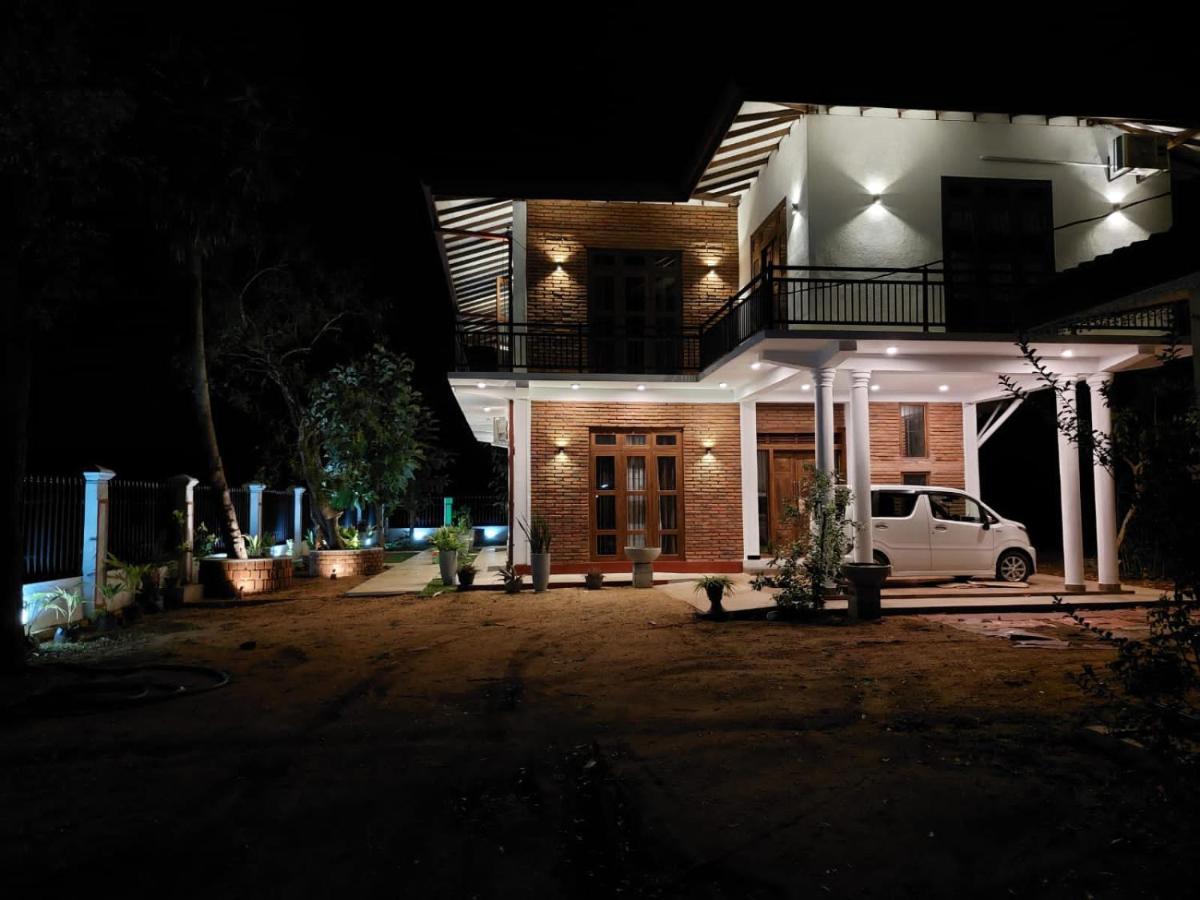 Green Shield Resort Anuradhapura Kültér fotó