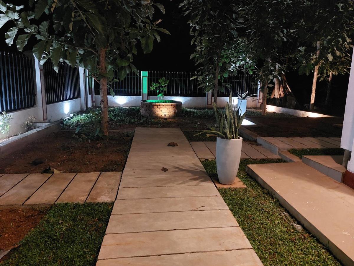 Green Shield Resort Anuradhapura Kültér fotó