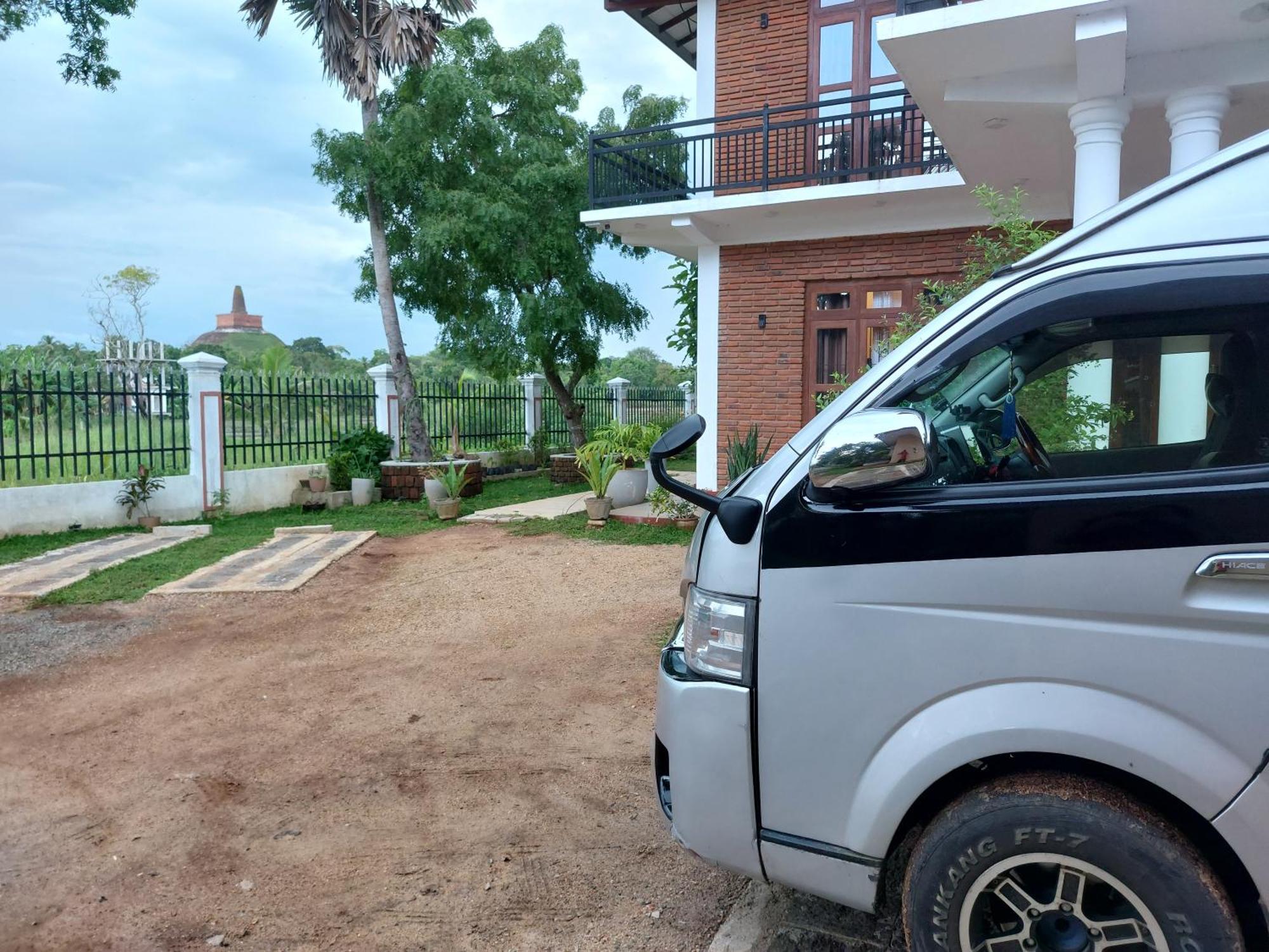 Green Shield Resort Anuradhapura Kültér fotó