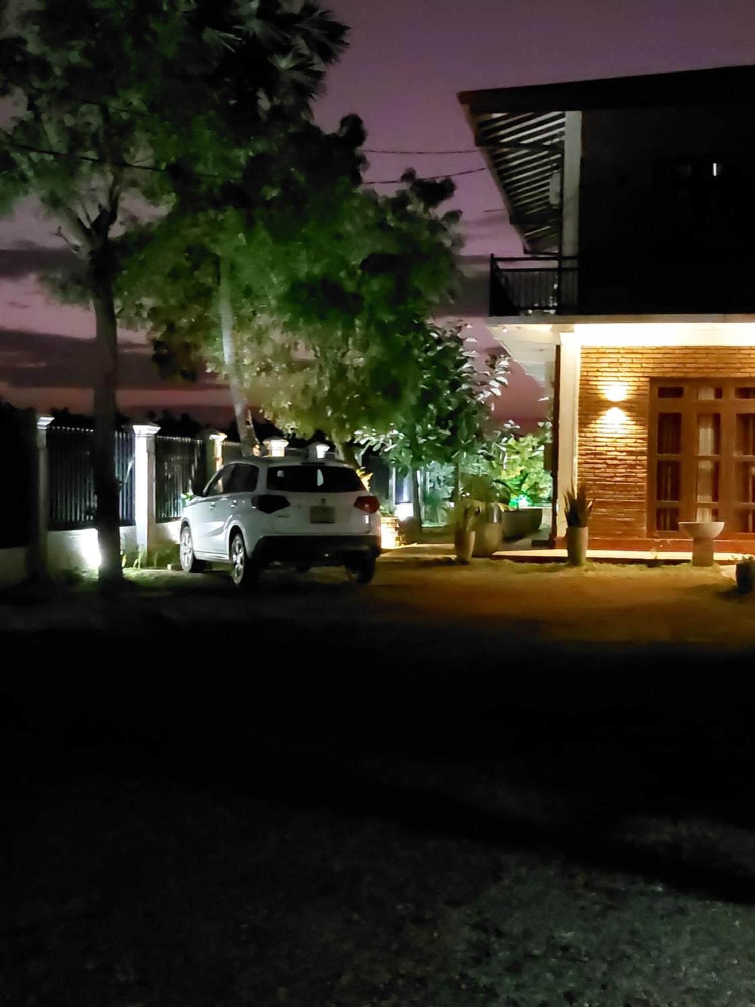 Green Shield Resort Anuradhapura Kültér fotó